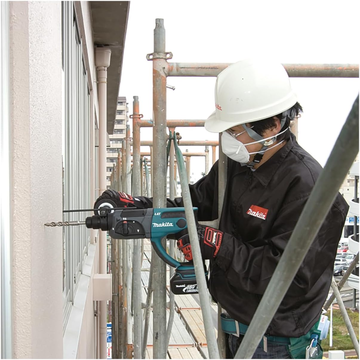 Makita DHR202Z 18V Li-Ion LXT 20mm SDS-Plus Rotary Hammer - Batteries and Charger Not Included